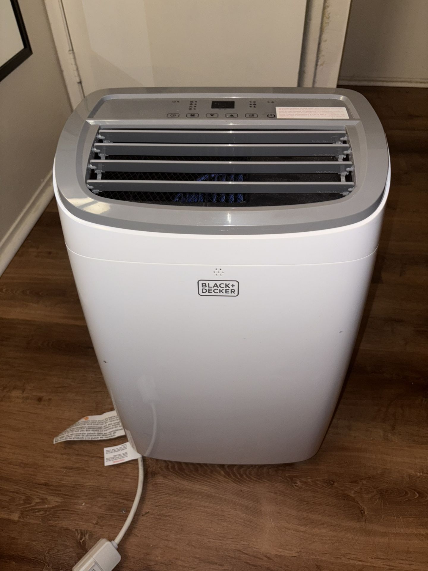 Black + Decker 8,000 BTU Portable Air Conditioner