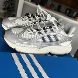 Adidas Sneaker