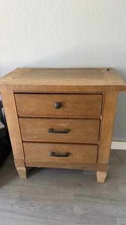 Bedside table