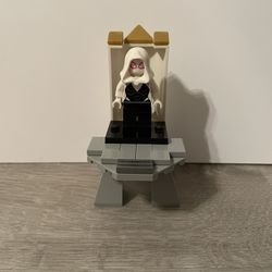 New Ghost Spider (Spider Gwen) Mini Figure 