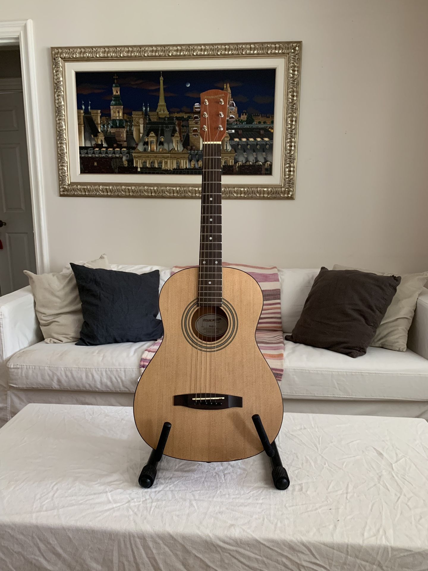 Fender guitar 3/4 scale acoustic