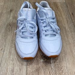 Classic Reebok Sneakers 