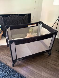 Graco Pack and Play Playpen