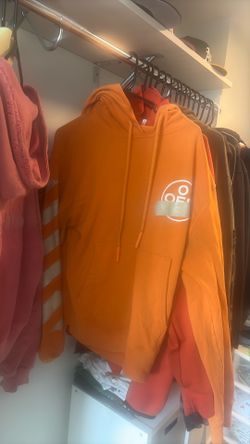 Off white hoodie small