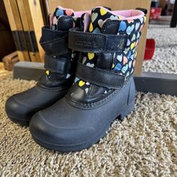 Kids Size 13 Snow Boots 