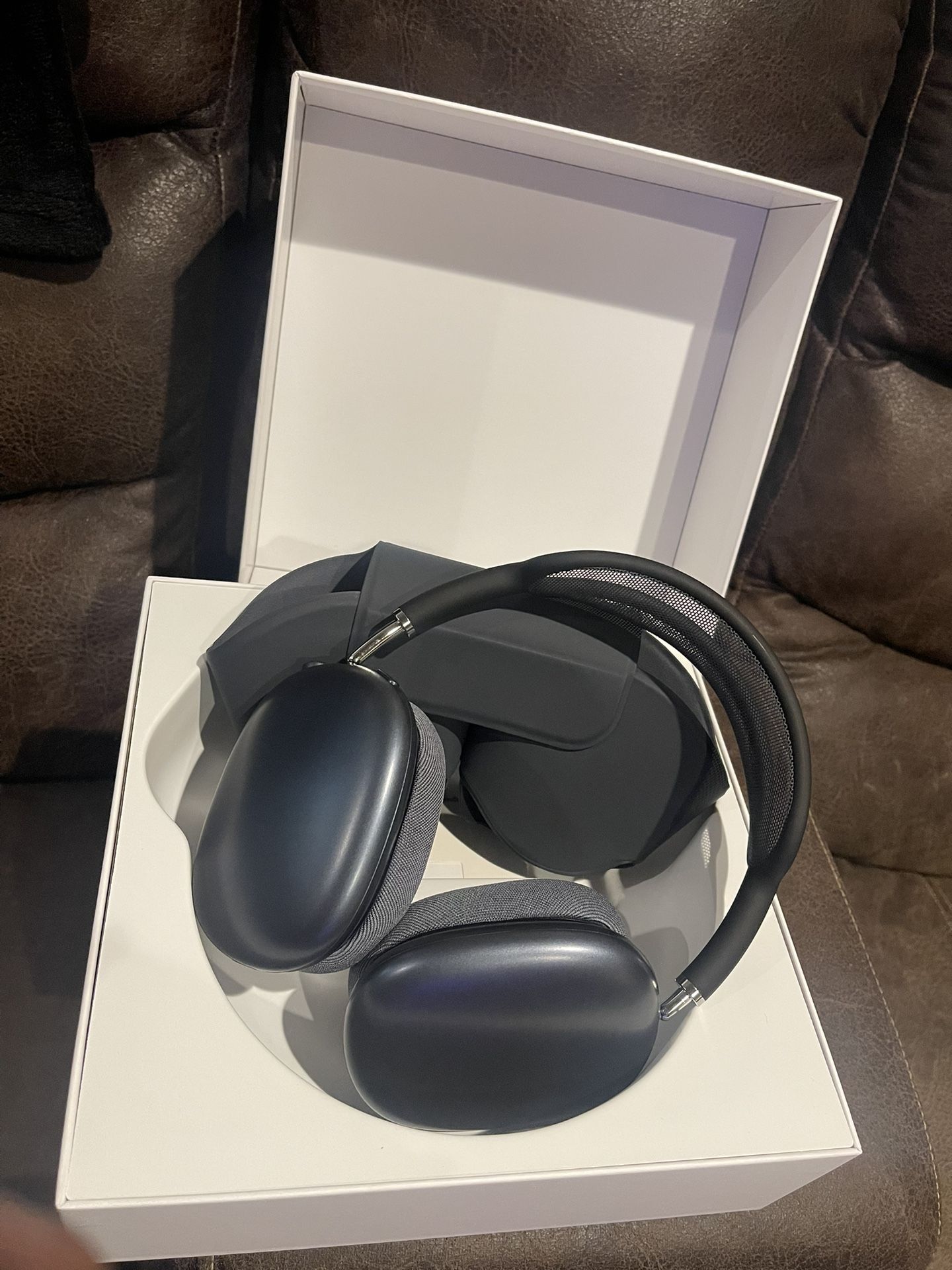 Brand New Apple Headphones And Nike Shoes