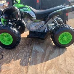 Yamaha Raptor 12V ATV Ride-on, Ages 3+, Speeds Up to 5 MPH, Includes Battery and Charger