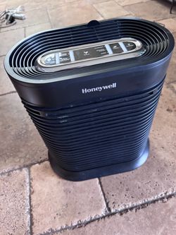 Honeywell Air Purifier Black
