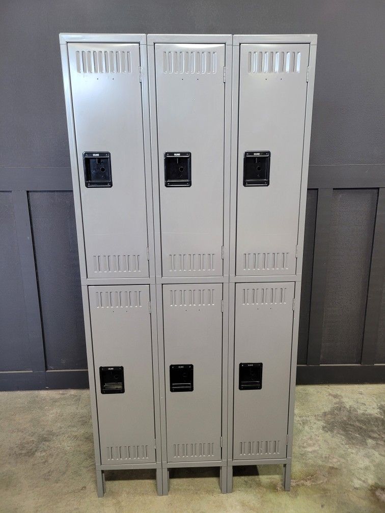 Uline Lockers