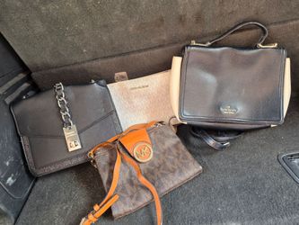 Small crossbody purses10