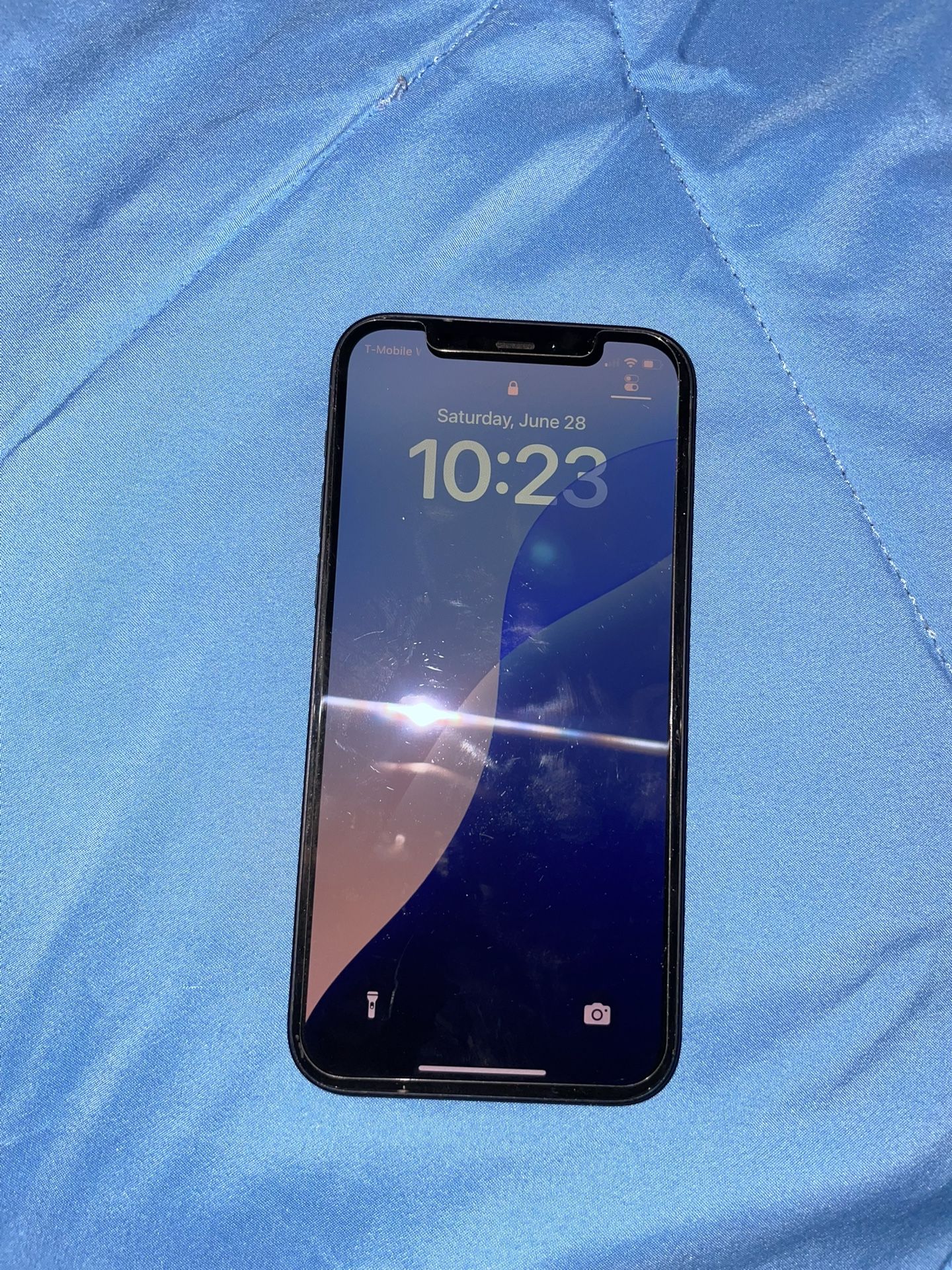 Iphone 12 (BRAND NEW)