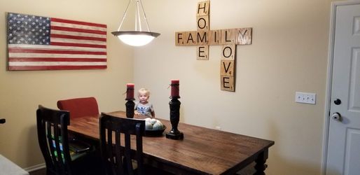 7FT Rustic Dining Table Set – Bench + 4 Chairs Included – $450 OBO