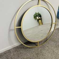 Gold mirror 