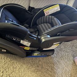 Graco Car Seat And Stroller 