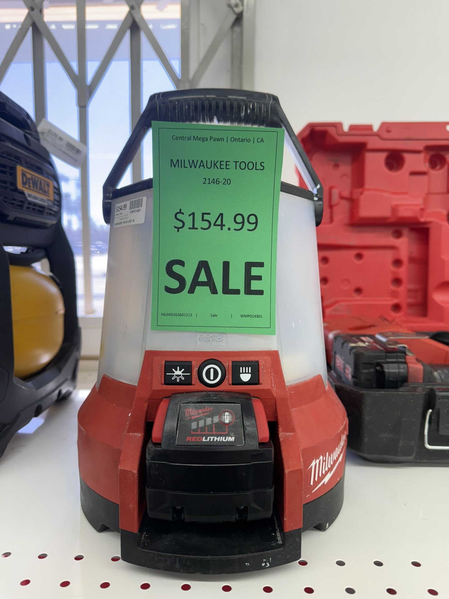 Milwaukee: Radius LED Compact Site Light (WMP014885) 💡