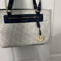 Liz Claiborne Purse.