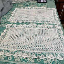 20.5”x31.5” adorable set of two handmade crochet white doilies $25 each 