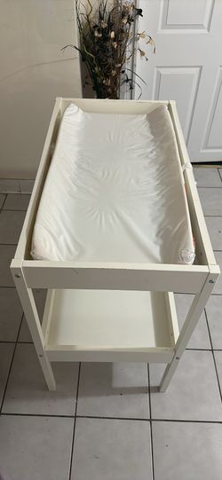 Diaper Changing Table