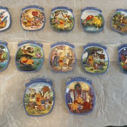 Disney Bradford Exchange Winnie the Pooh Plate Set/ COMPLETE!