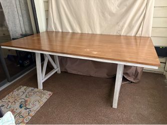 Two-tone wood 6 person dining table