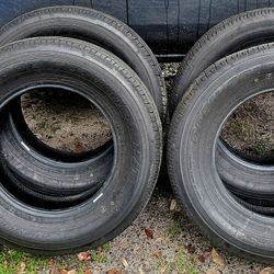 Brand NEW SET Of TOYO TIRES