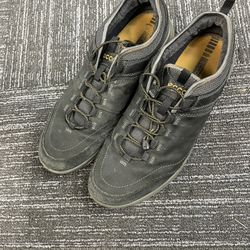 Hiking Shoes Size 11