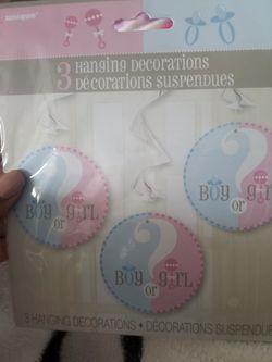 Gender reveal decoration