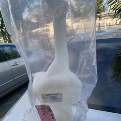 New Windshield Washer Tank With The washer Motor.