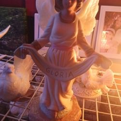 Gloria Angel Statue And 2 White Dove Free 