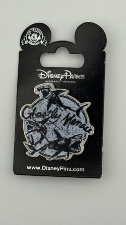 Disney Pirates Of The Caribbean Ghostly Menace Pin NEW