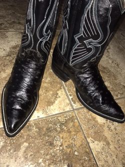 Botas de avestruz size 9.5 $180