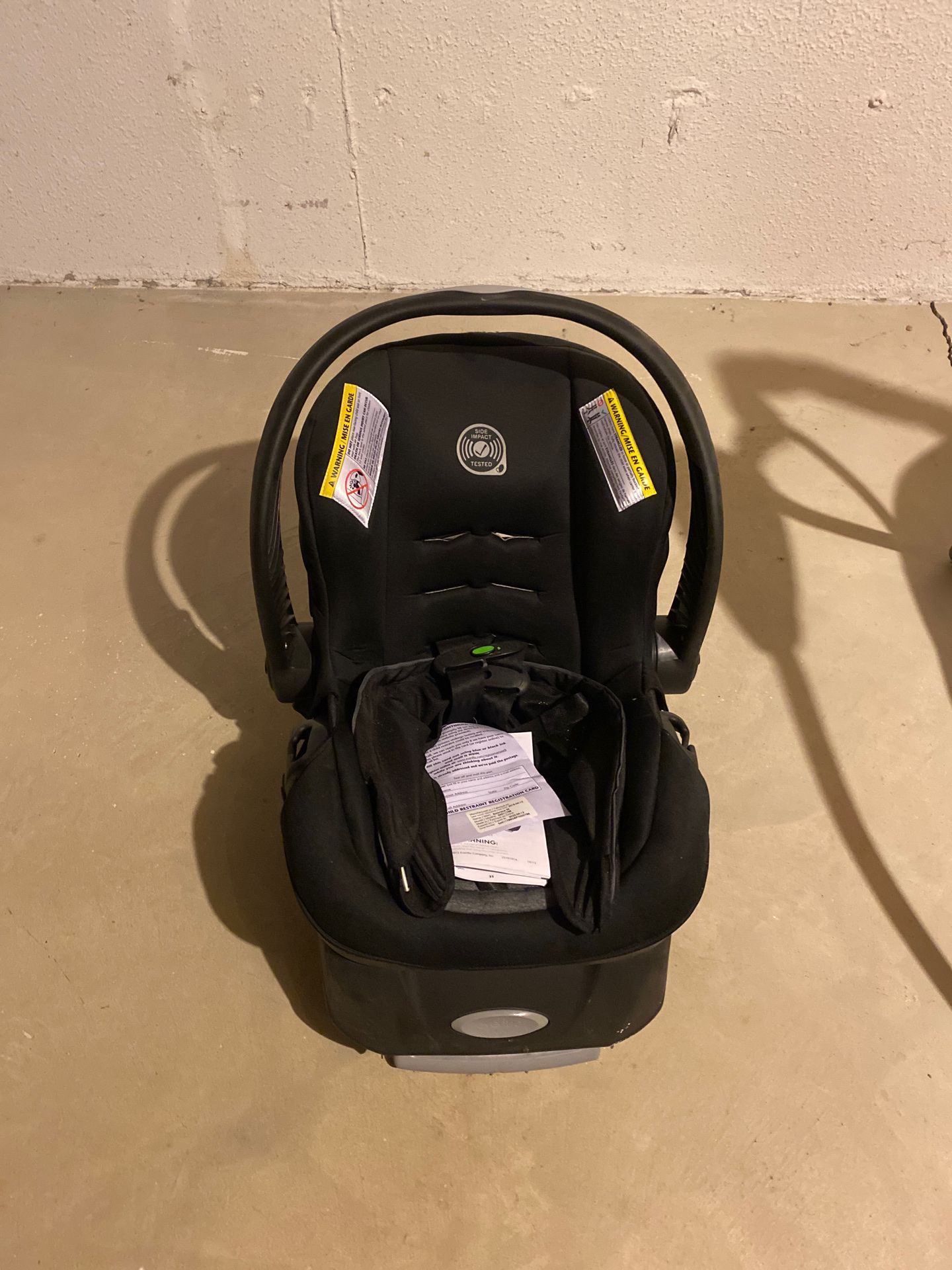 Car seat with base never used
