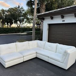 Couch/Sofa Sectional - Modular - Delivery Available 🚛