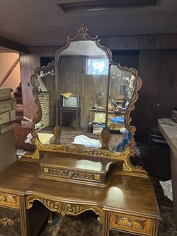 Antique Dresser With Mirror 