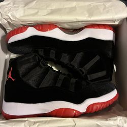 Velvet Bread 11s Size 10 140$ Willing To Negotiate