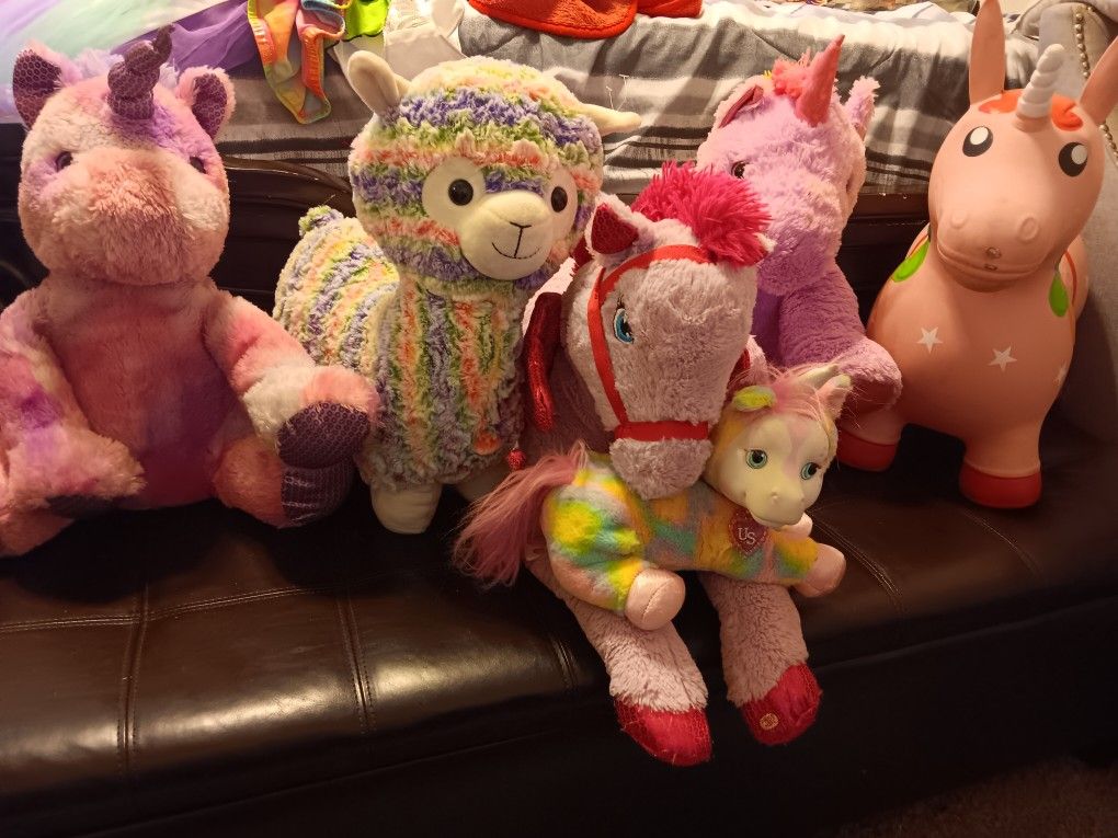 Unicorn Stuff Animals