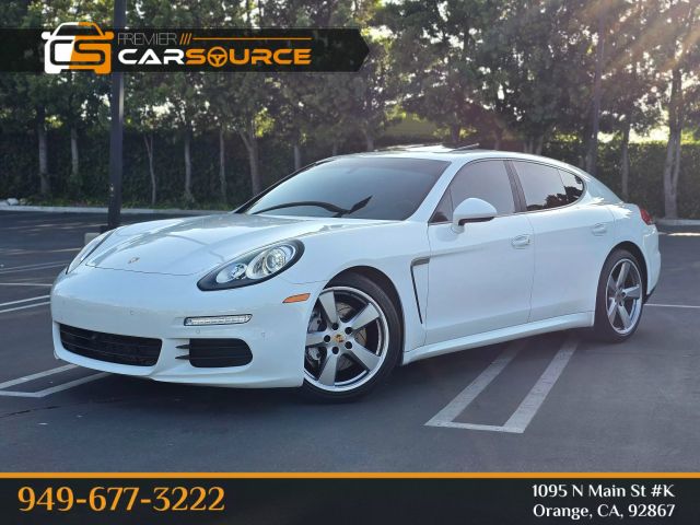2015 Porsche Panamera