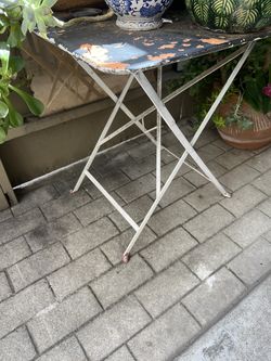 Bistro Table & Chairs