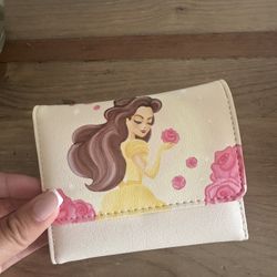 Belle Wallet 