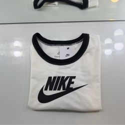 Nike Crop Top!