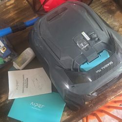 Pool Vacuum  Brand New 