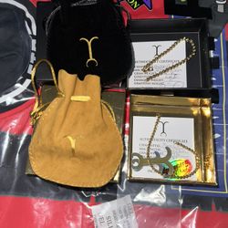 Jacoje Moon Cut Gold Bracelet