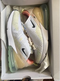 AirMax 270 - white/black sandrift : size 13