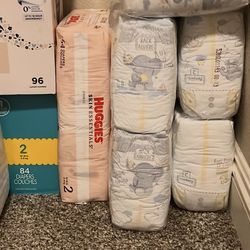 Pamper / Huggie Diapers Size 2