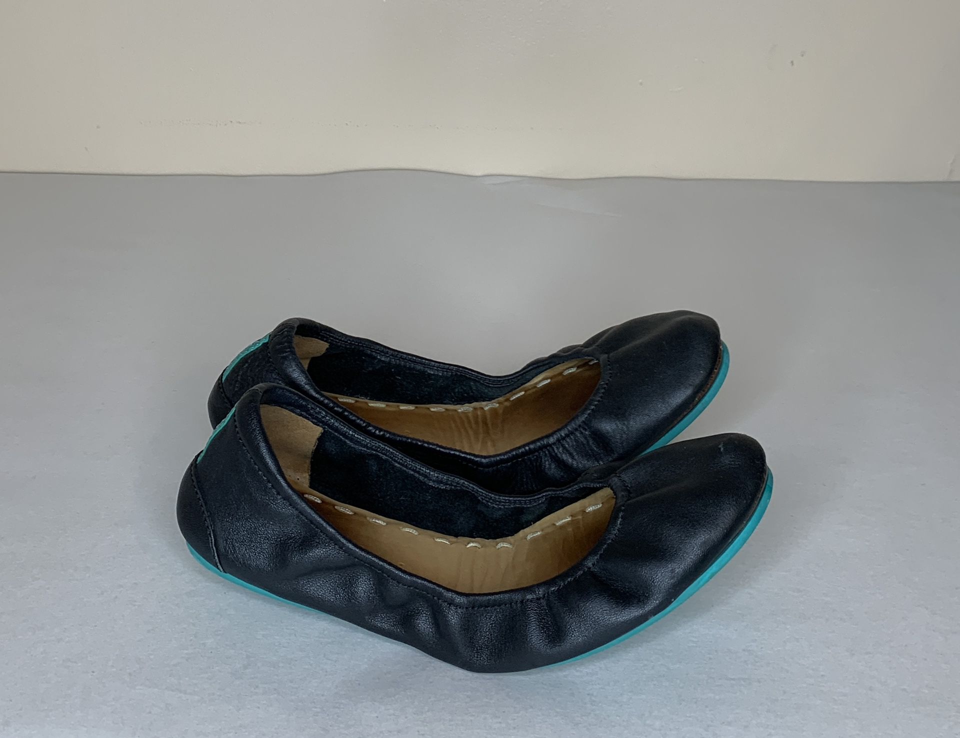 Tieks by Gavrieli Matte Black Leather Flats Size 8 Ballet Shoes Foldable