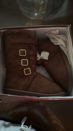 NEW SHOES sz  6 1/2
