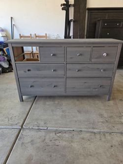 Dresser all wood
