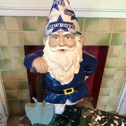 Brand New Solid Stone  Gnome 