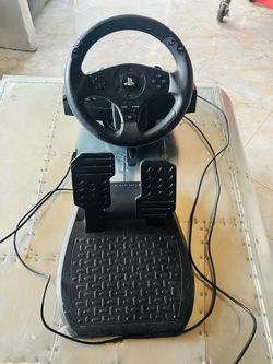 Thrustmaster PS4 wheel and pedals