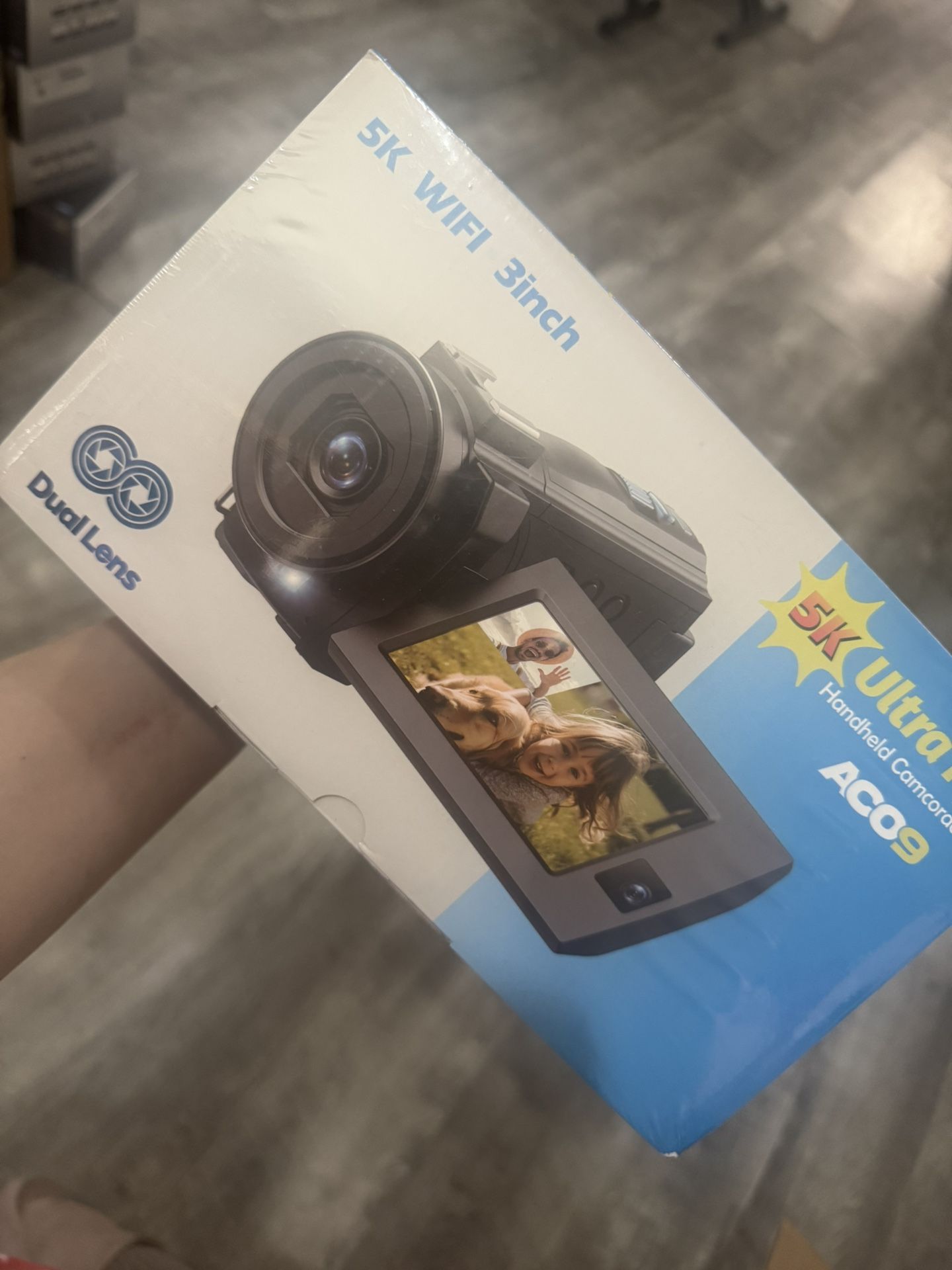 5K 56MP Dual Lens WiFi 3'' 270° Rotatable 16X Digital Zoom Touch Screen Vlogging Camera
